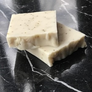 Sivilceye Karşı Etkili Doğal Biberiye ve Çay Ağacı Yağı Sabunu